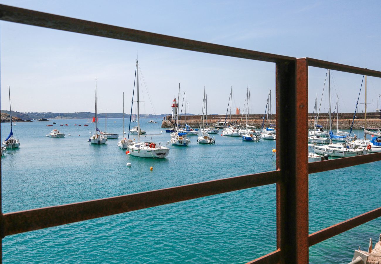Apartamento en Erquy - A 25m de la playa, vista al mar, piso para 4