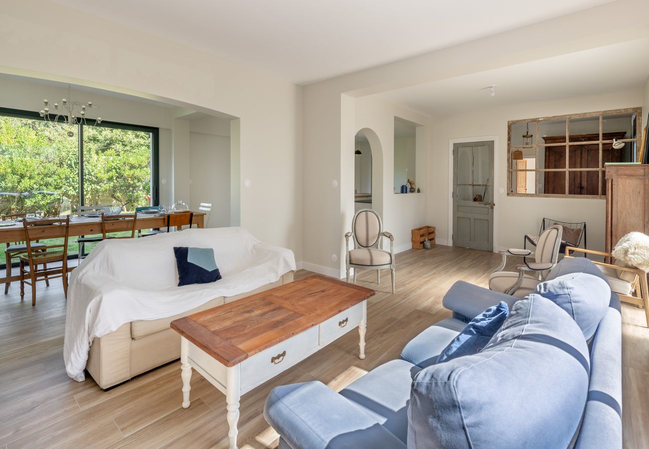 Casa en Mesquer -  A 300m de las playas, casa para 9 adultos y 3 ninos