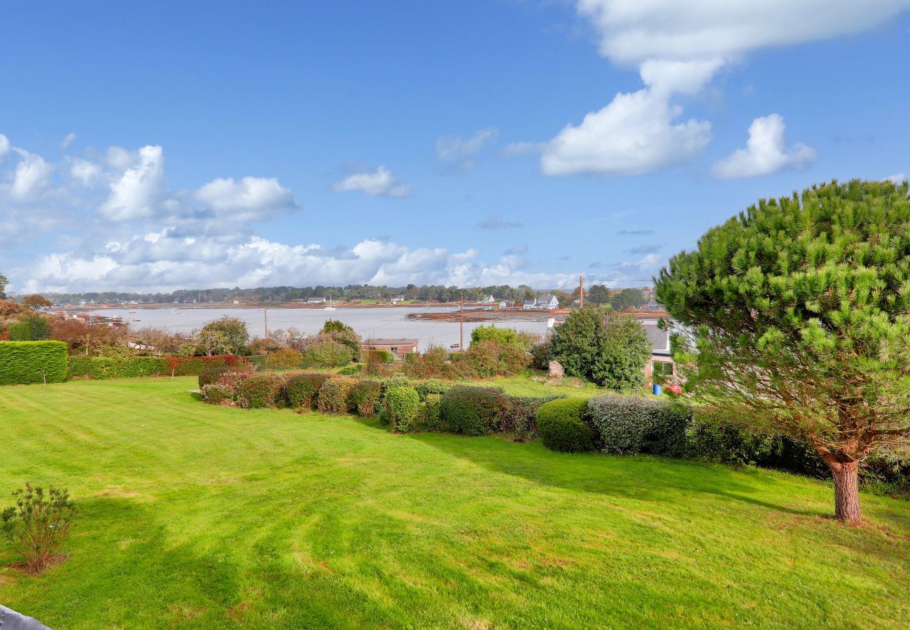 Casa en Saint-Philibert - Amplia casa con vista al río para 8 en St Philibert