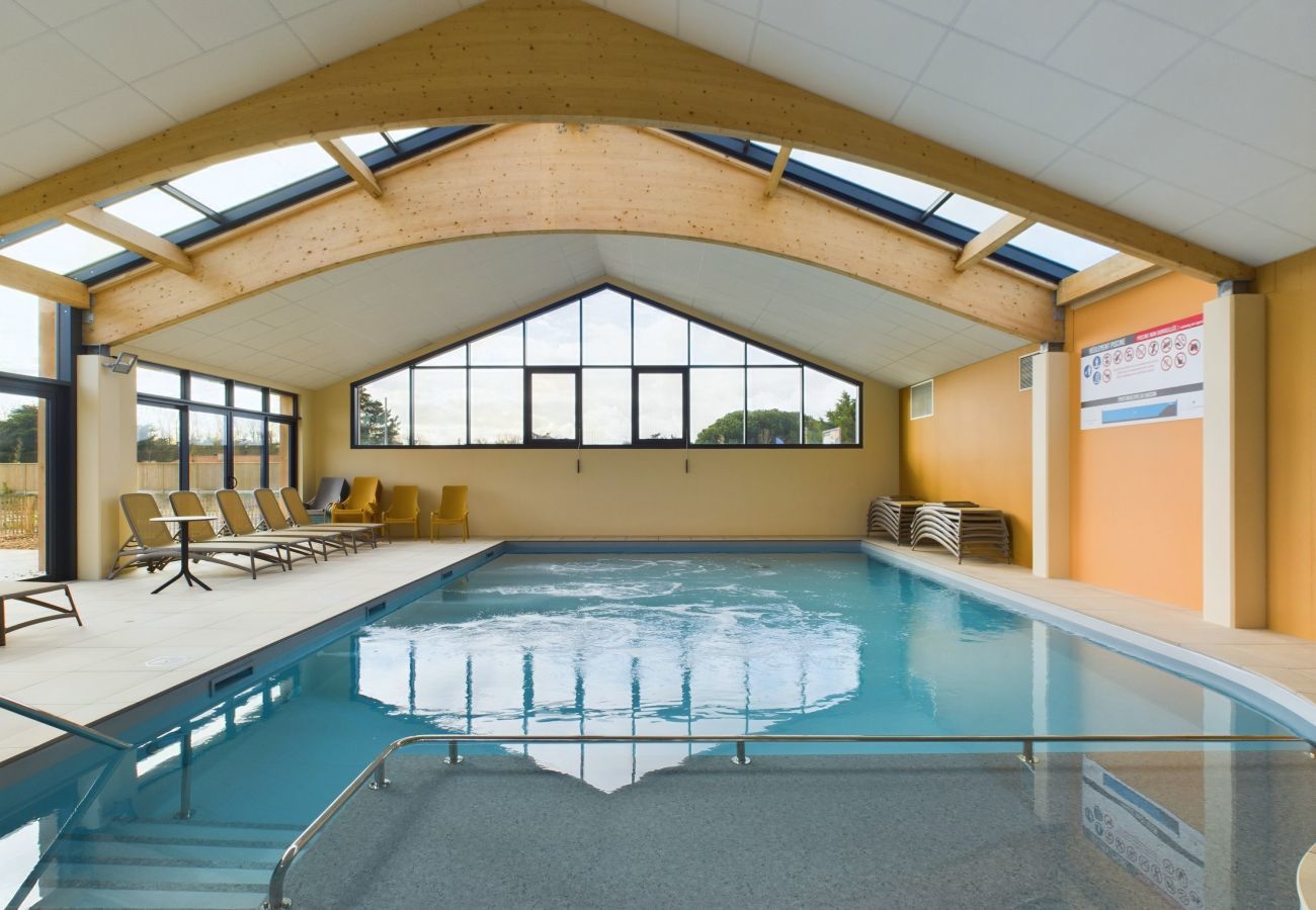 Chalet en Saint-Gilles-Croix-de-Vie - Chalet para 6- Piscina climatizada todo el año