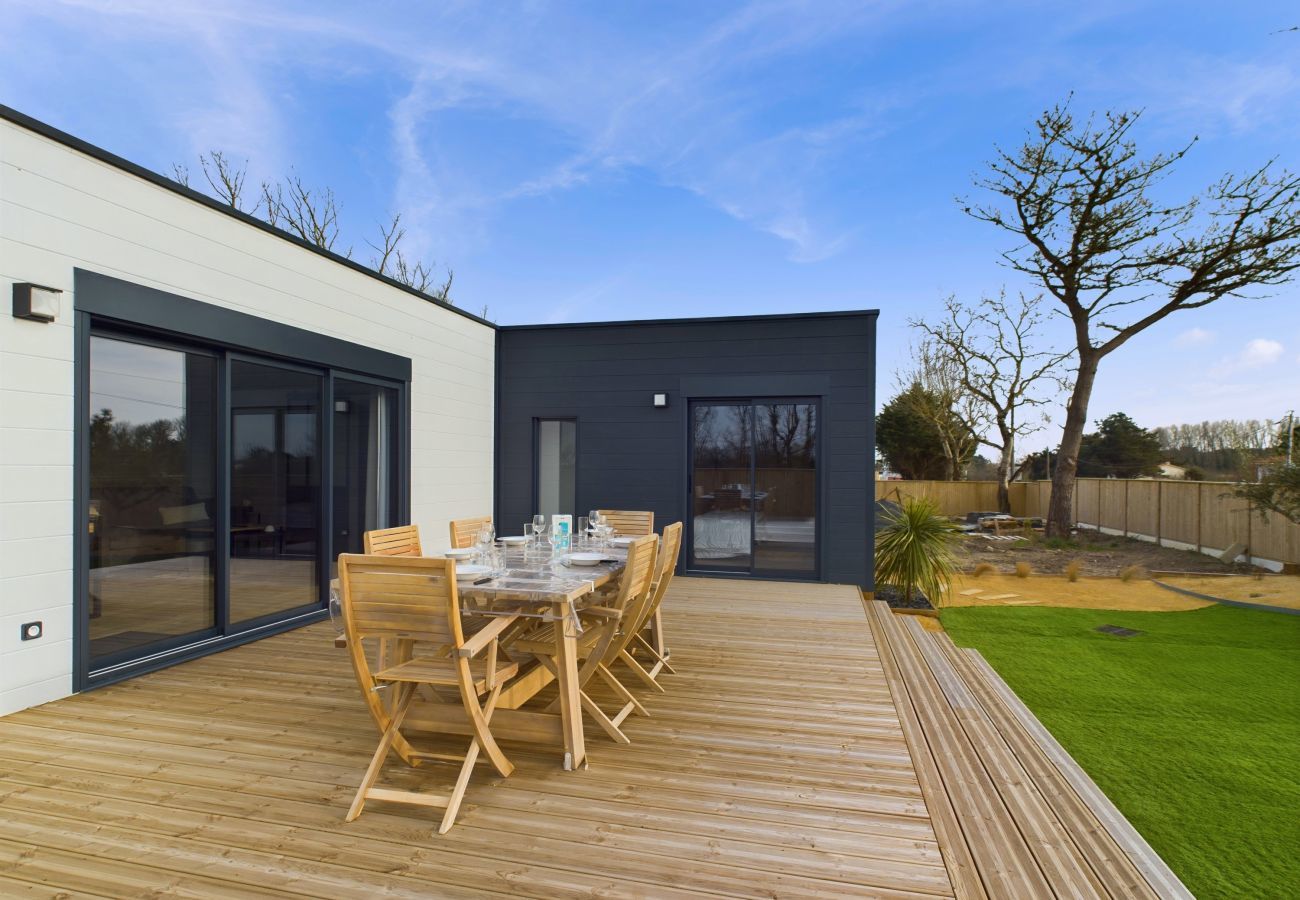 Chalet en Saint-Gilles-Croix-de-Vie - Chalet para 6- Piscina climatizada todo el año