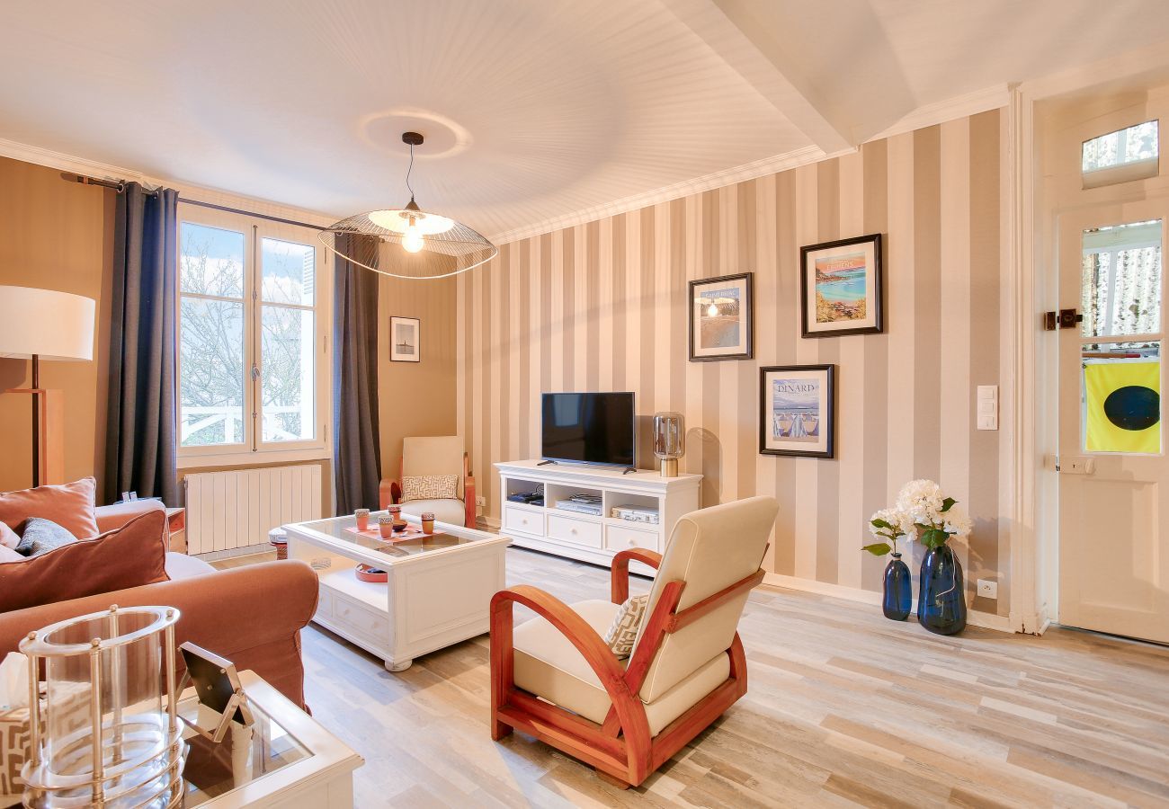 Casa en Dinard - A 400m de la playa, casa antigua para 4