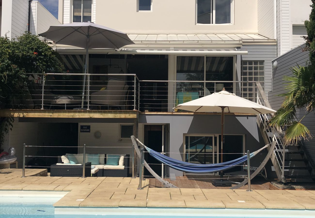 Casa en Les Sables-d´Olonne -  A 400m de la playa - Casa para 8 con piscina
