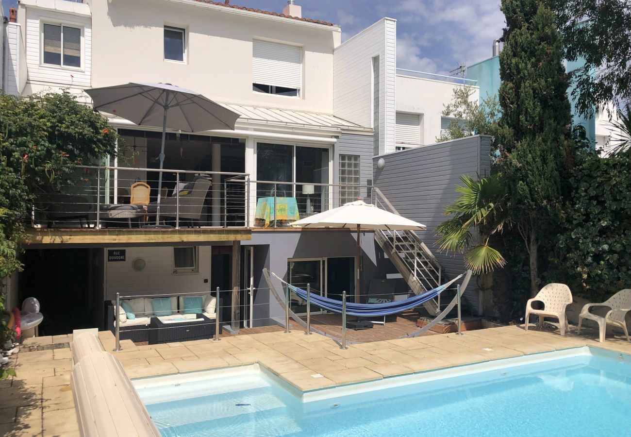 Casa en Les Sables-d´Olonne -  A 400m de la playa - Casa para 8 con piscina
