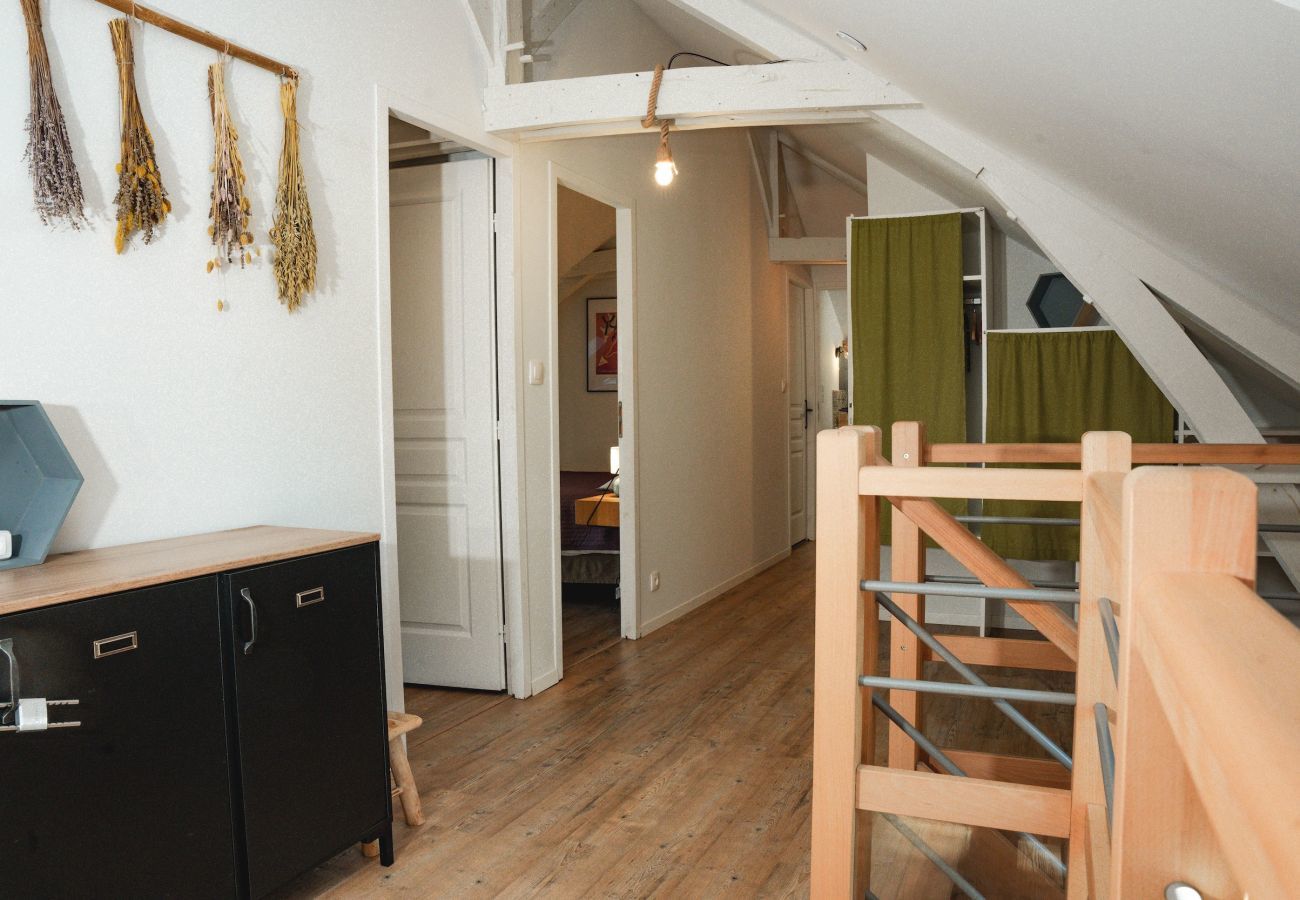 Casa en Coly - En el corazón del pueblo, casa para 8 con piscina