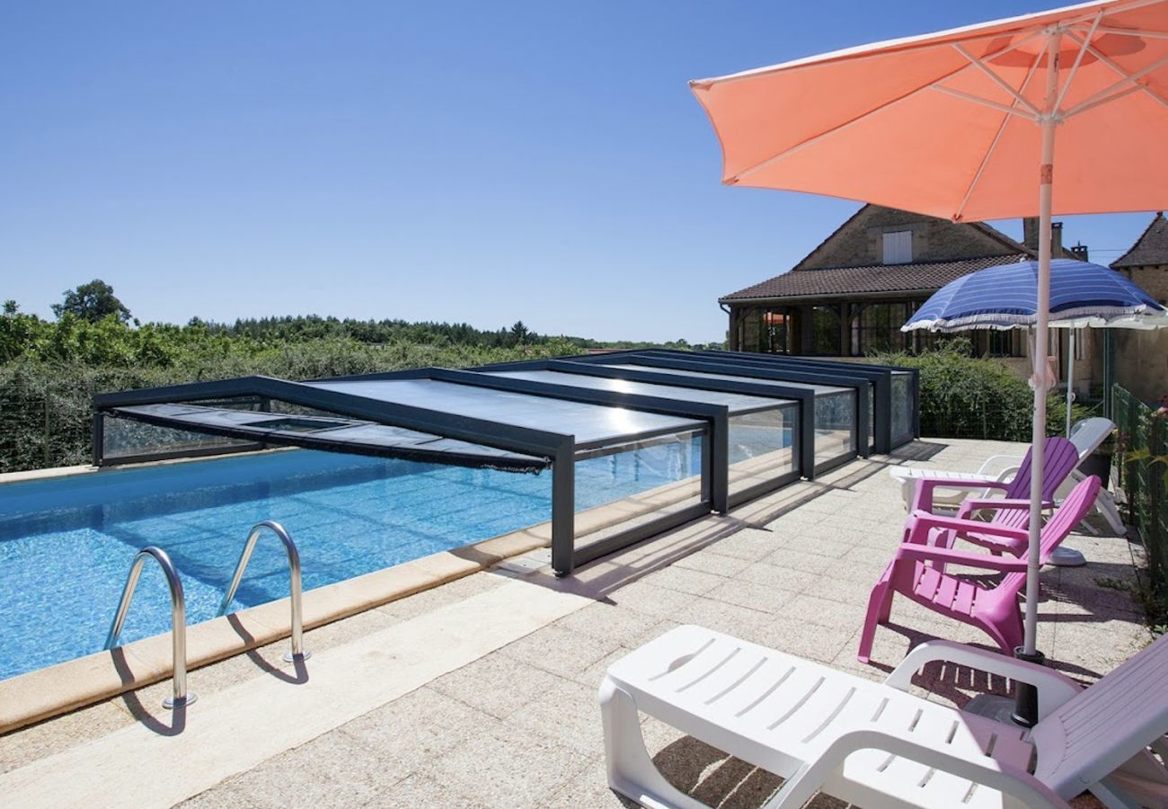 Casa en Salignac-Eyvigues - Encantadora casa con piscina para 6