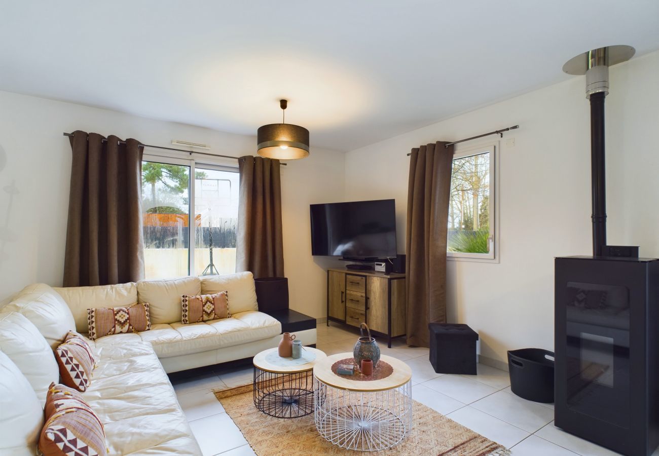 Casa en Saint-Hilaire-de-Riez - Casa con jardín y jacuzzi para 8 personas