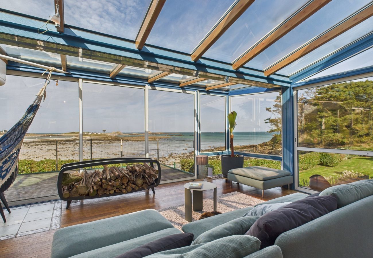 Villa en Plouguerneau - Magnífica villa con los pies en el agua