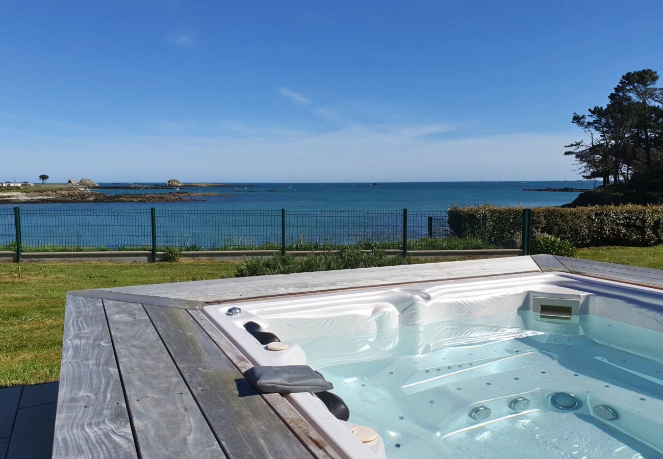 Villa en Plouguerneau - Magnífica villa con los pies en el agua