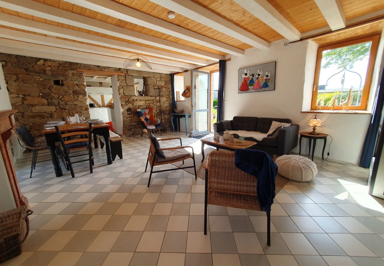 Casa en Guissény - Bonita casa de piedra con gran jardín para 6
