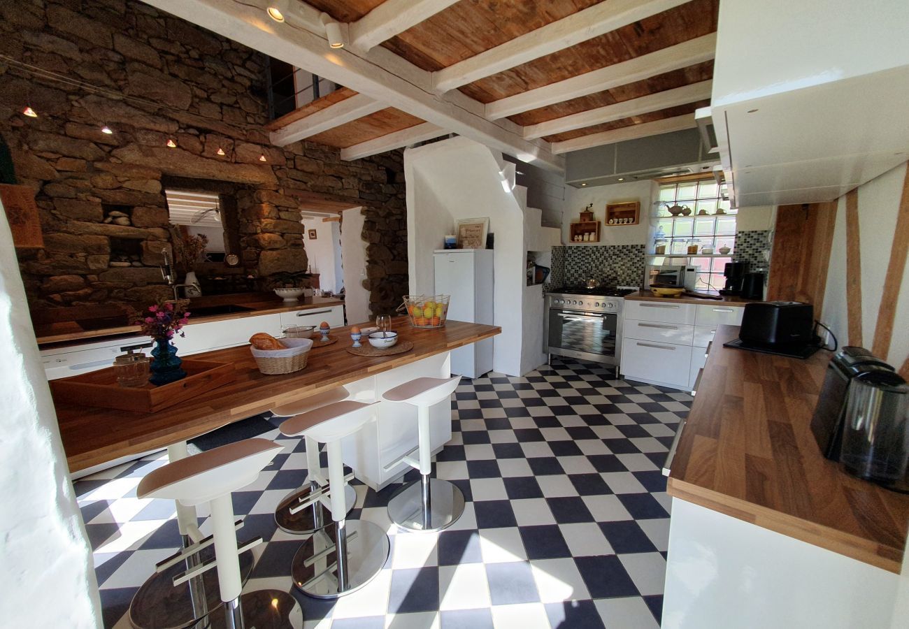 Casa en Guissény - Bonita casa de piedra con gran jardín para 6