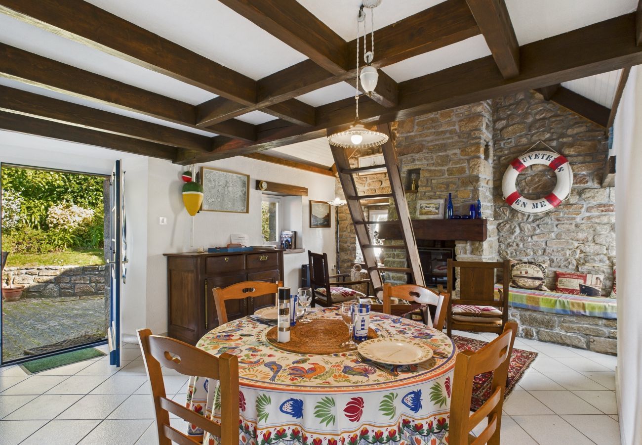 Casa en Plouguerneau - Encantadora casa de piedra con vista al mar