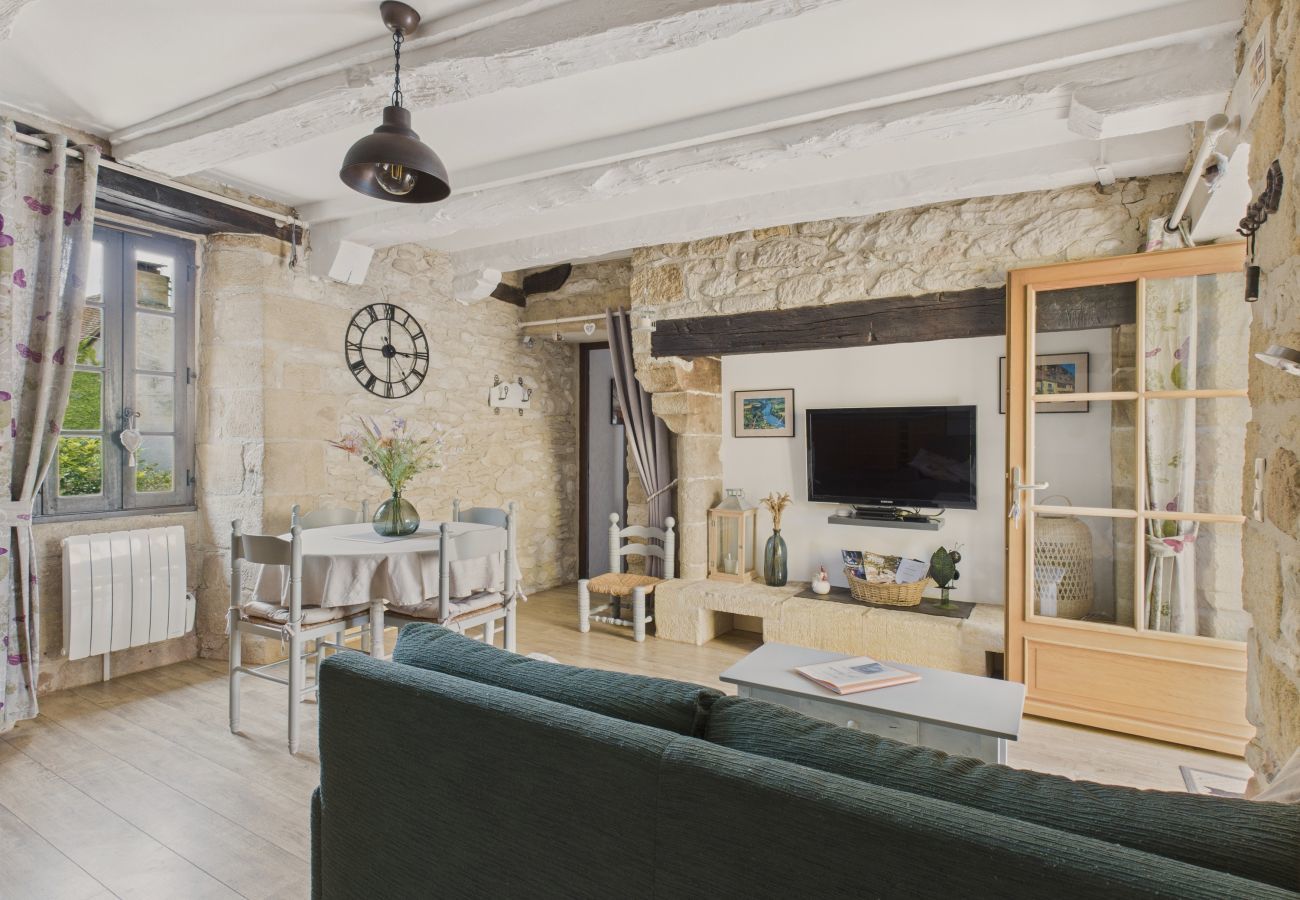 Casa en Auriac-du-Périgord - Escapada para 2 en Auriac con acogedor jardín
