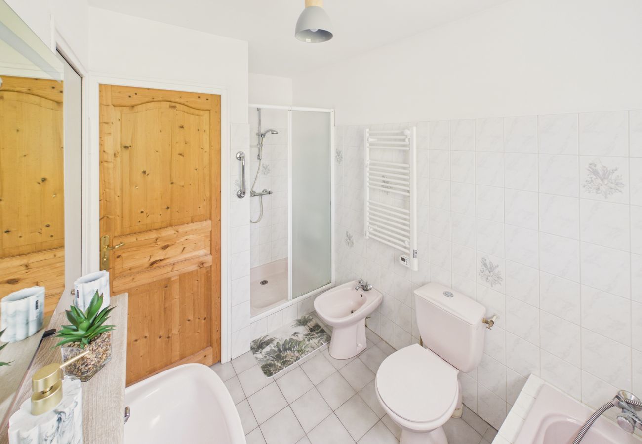 Apartamento en Pornic - Casa familiar a 10-300 m de la playa + jardín