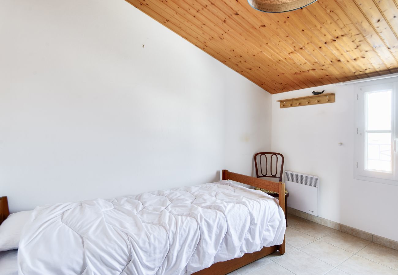 Casa en Barbâtre - Casa para 7 900m de la playa con jardín