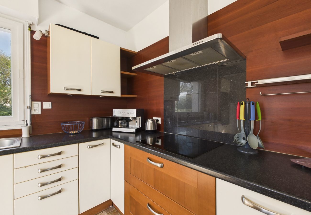 Casa en Concarneau - Casa moderna para 12, amplio jardín, terraza