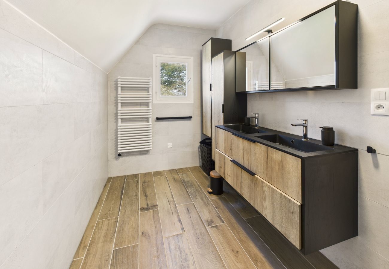 Casa en Concarneau - Casa moderna para 12, amplio jardín, terraza