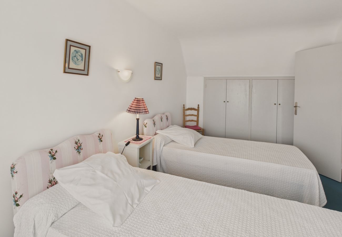 Casa en Le Guilvinec - La Frégate – Para 4 en una choza con Jardín
