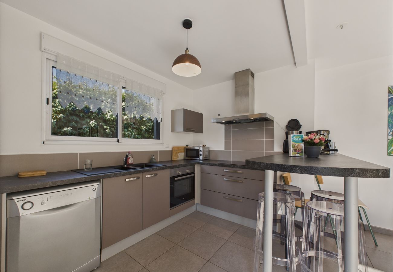 Casa en Saint-Vincent-sur-Jard - Piscina climatizada, 750 m playa, 4 adultos - 4 niños