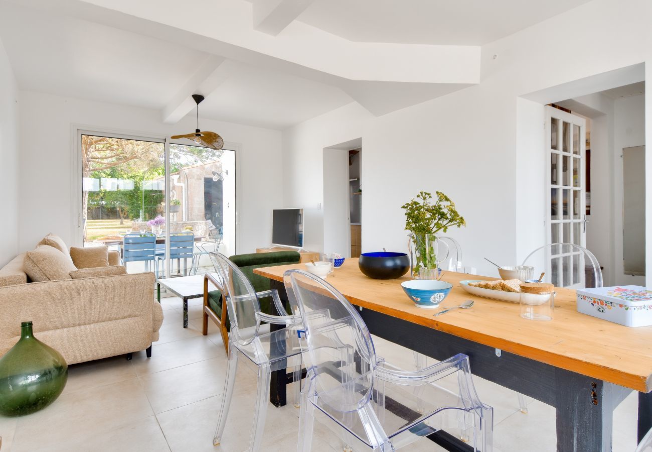Casa en Noirmoutier-en-l´Ile - A 200 m de la playa -Casa en Vieil para 4- Jardín