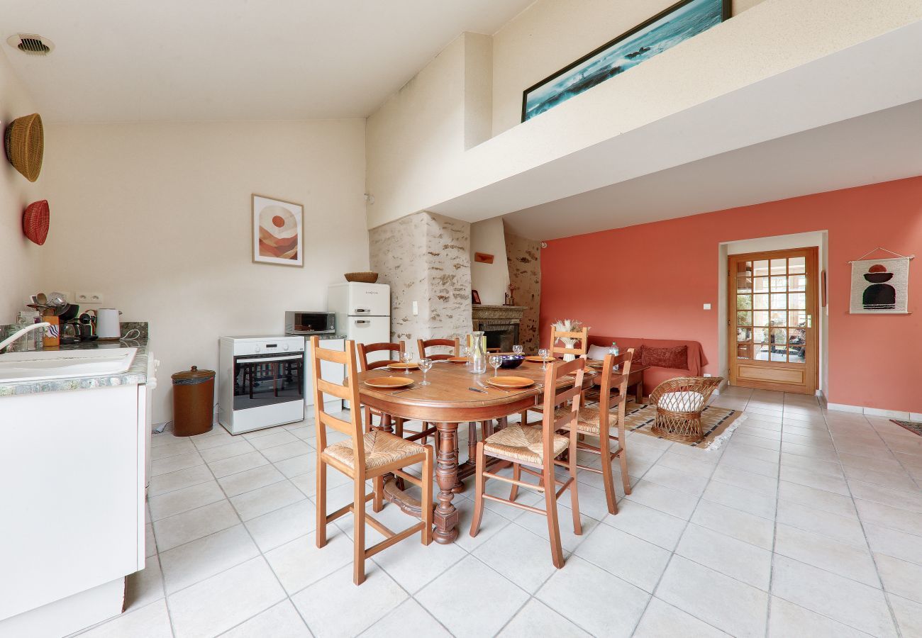 Casa en Saint-Gildas-de-Rhuys - Casa para 6 adultos/2 niños con jardín
