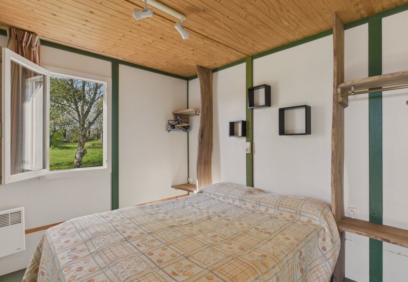Chalet en Salignac-Eyvigues - Casa rural La Brousse 1- piscina - para 5 con jardín