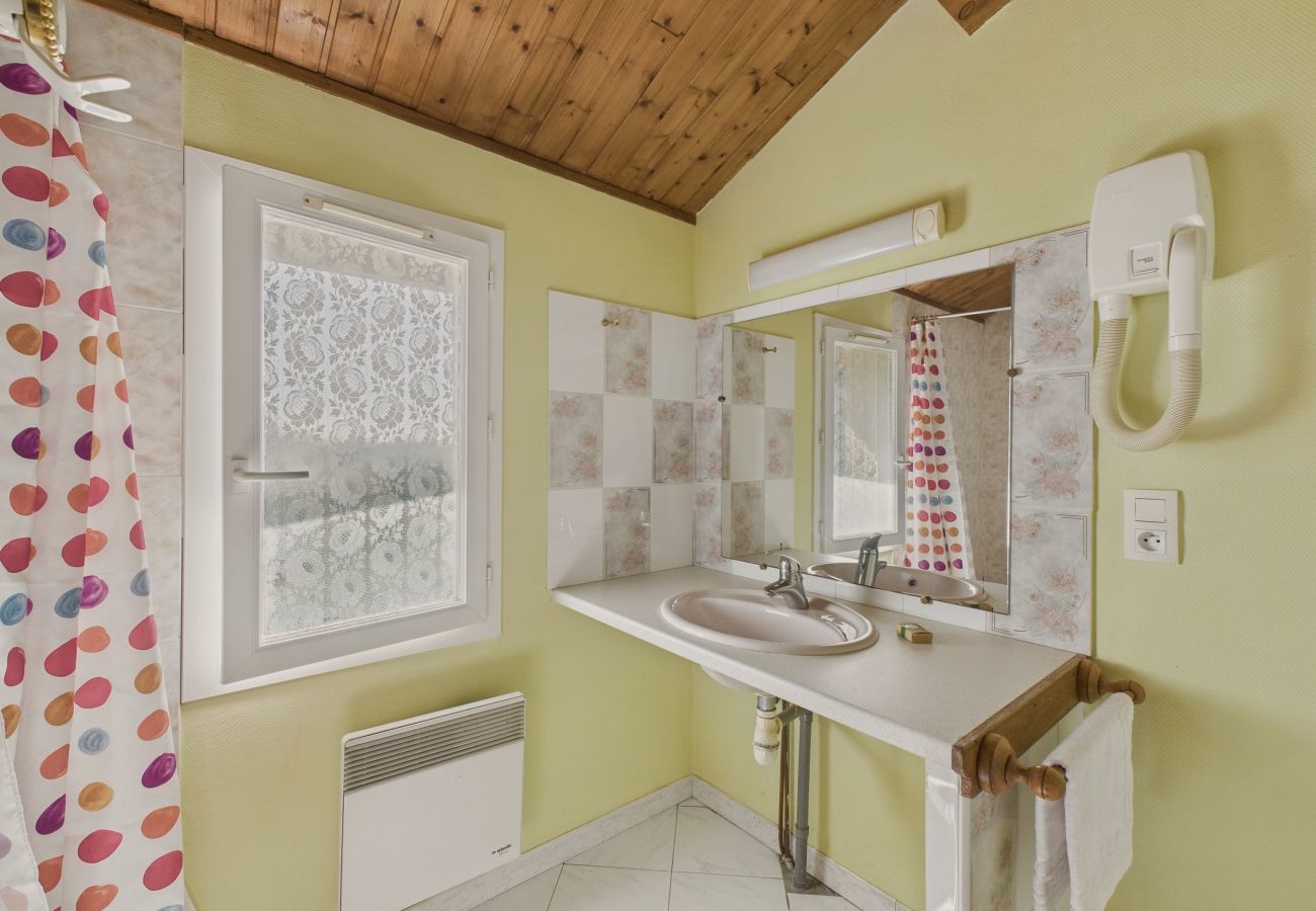 Chalet en Salignac-Eyvigues - Chalet La Brousse para 5 personas con piscina