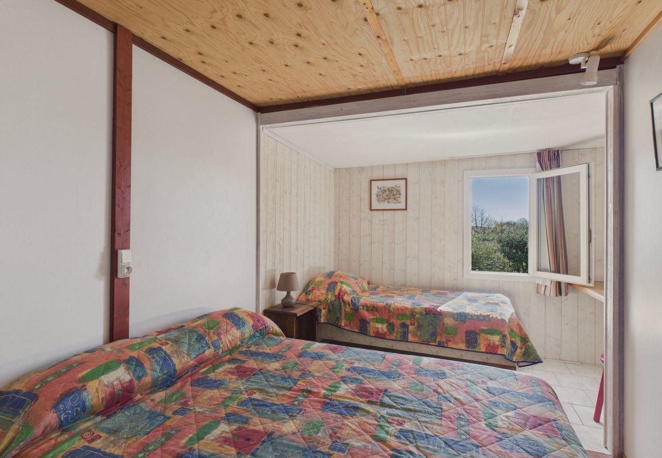 Chalet en Salignac-Eyvigues - Chalet La Brousse para 5 personas con piscina