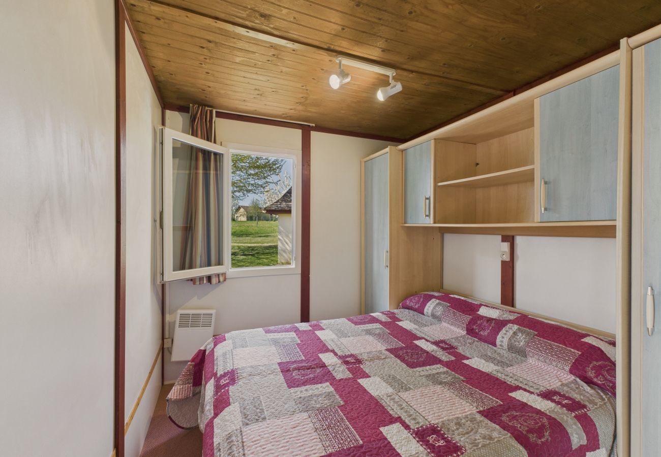 Chalet en Salignac-Eyvigues - Chalet La Brousse para 5 personas con piscina