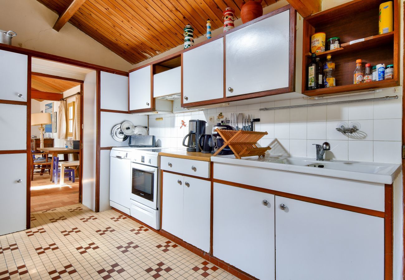 Casa en Noirmoutier-en-l´Ile - A 100 m de la playa - 6 adultos / 4 niños - Jardín