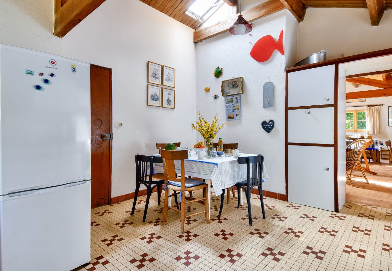 Casa en Noirmoutier-en-l´Ile - A 100 m de la playa - 6 adultos / 4 niños - Jardín