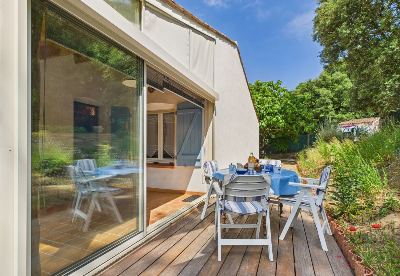 Casa en Longeville-sur-Mer - Casa en Les Conches, jardín, 4 personas