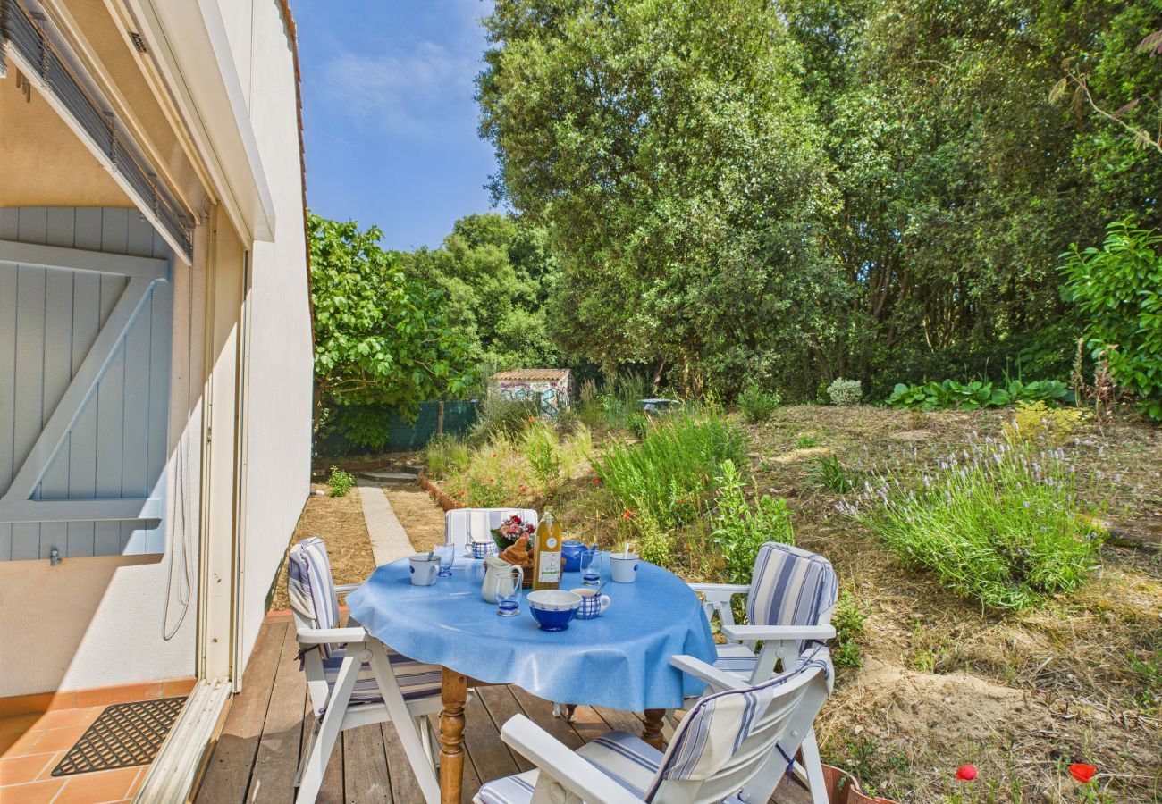 Casa en Longeville-sur-Mer - Casa en Les Conches, jardín, 4 personas