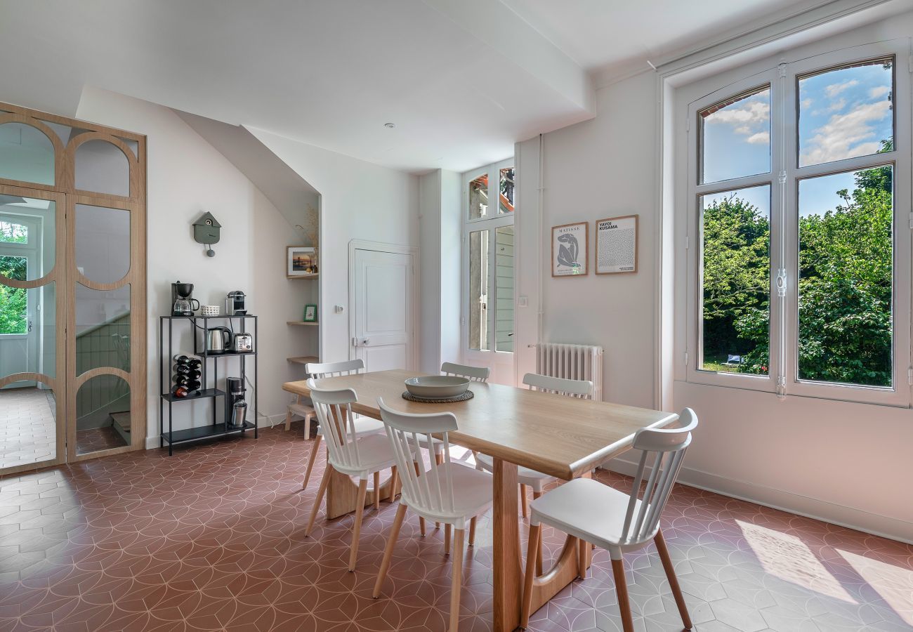 Villa en Saint-Michel-Chef-Chef - Villa con encanto a 250 m de la playa – 14 pax