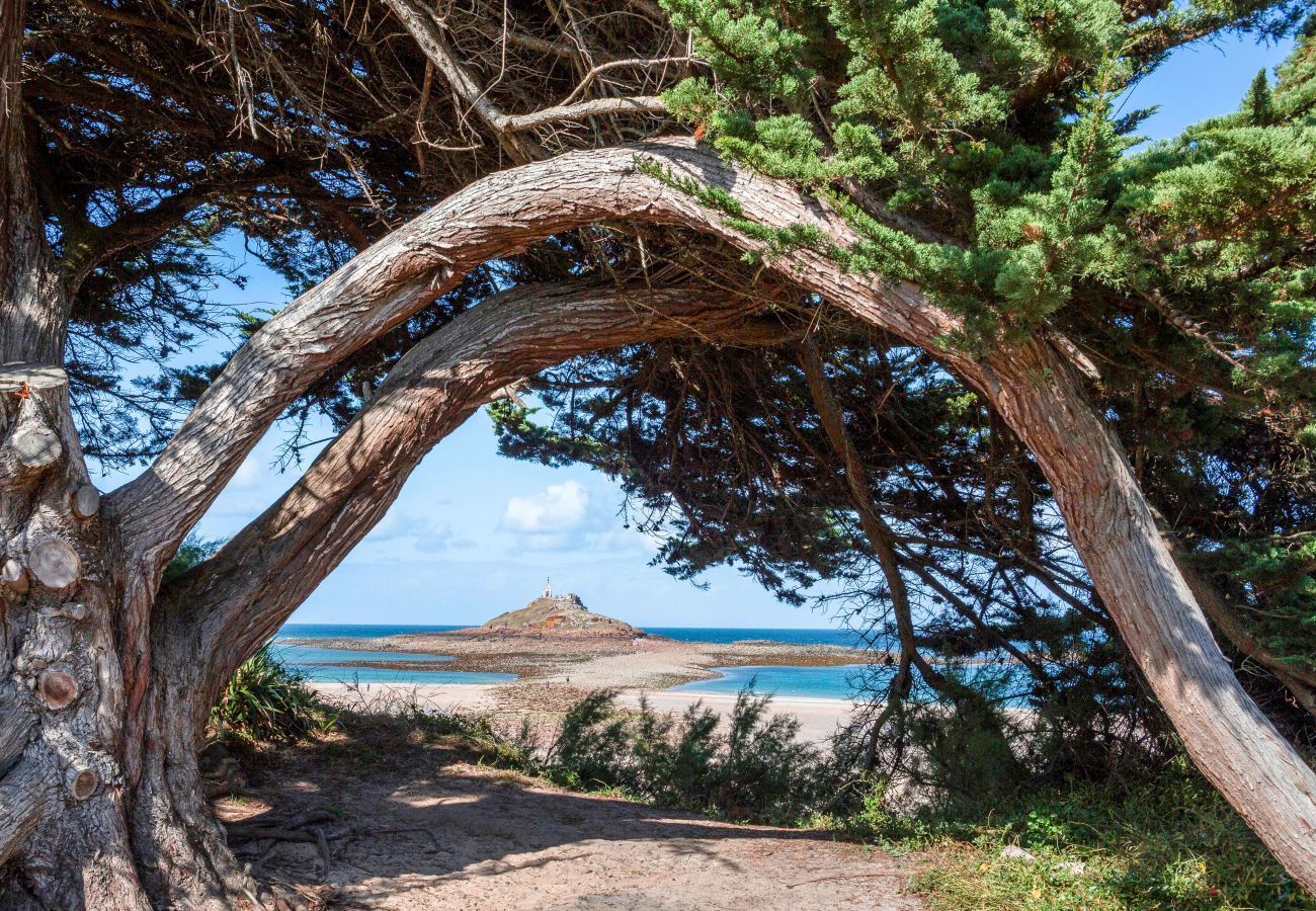 Casa en Erquy - Casa de piedra con jardín para 4 personas