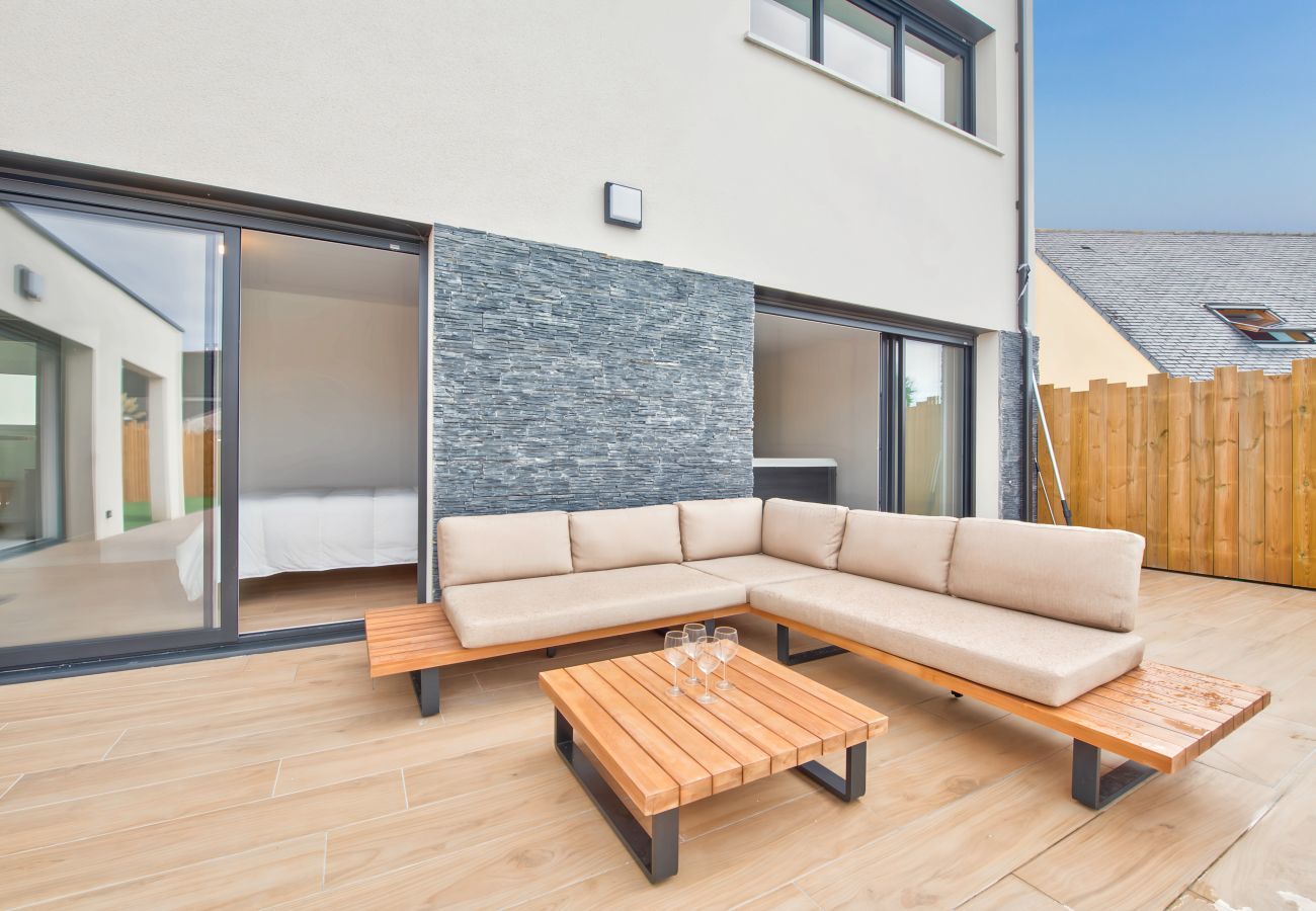 Casa en Plouguerneau - Villa para 9 - Piscina climatizada - Jacuzzi