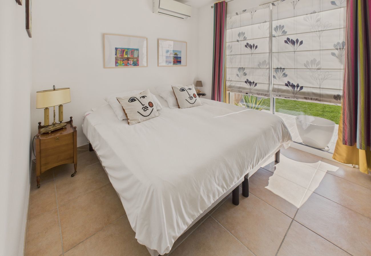 Casa en Lanton - Encantadora casa rosa para 4. - Playa a 500m