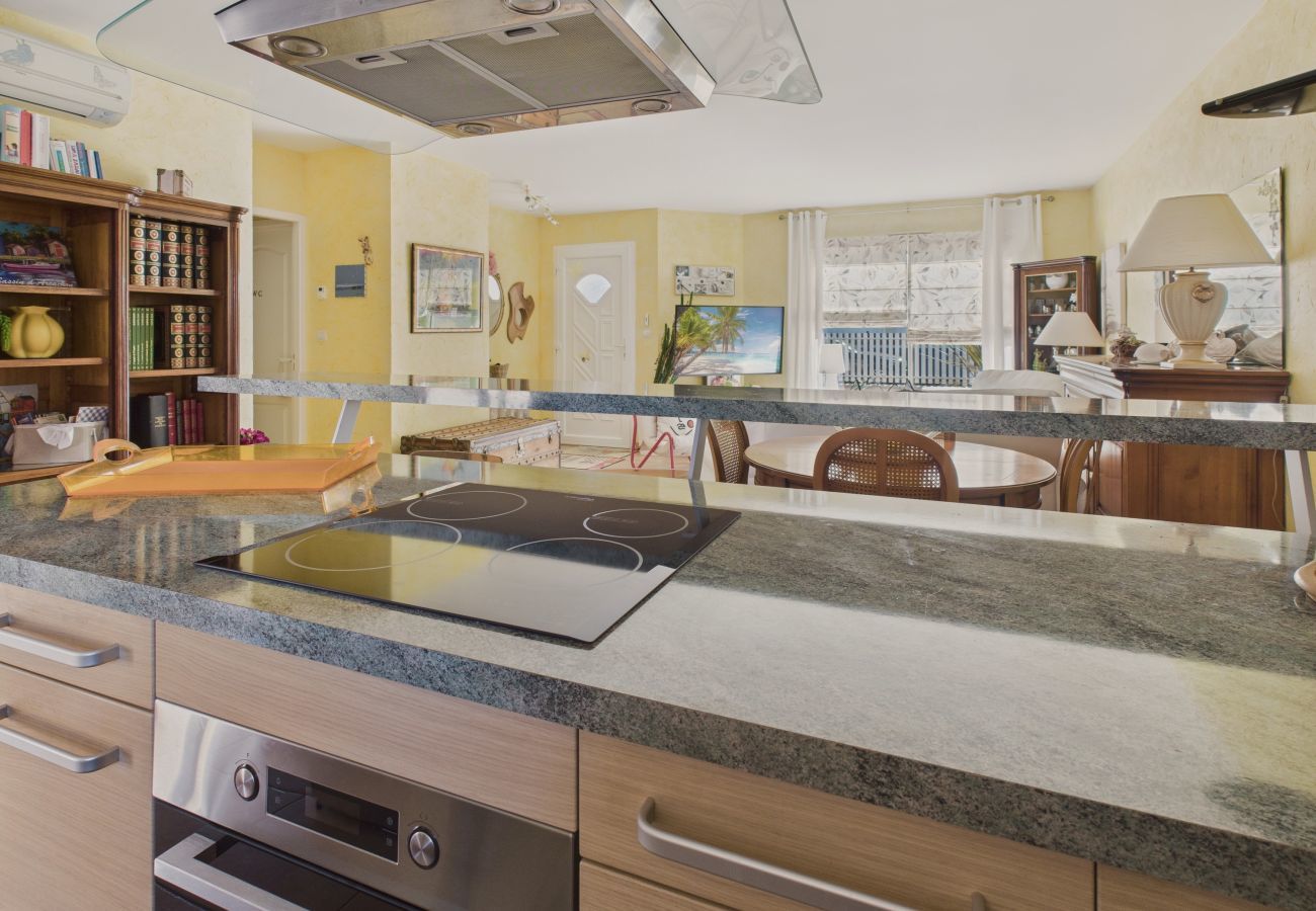 Casa en Lanton - Encantadora casa rosa para 4. - Playa a 500m