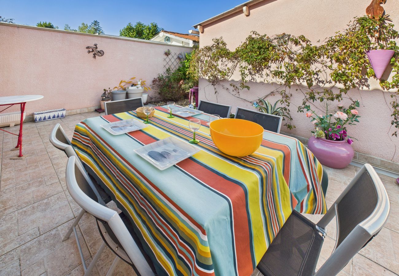 Casa en Lanton - Encantadora casa rosa para 4. - Playa a 500m