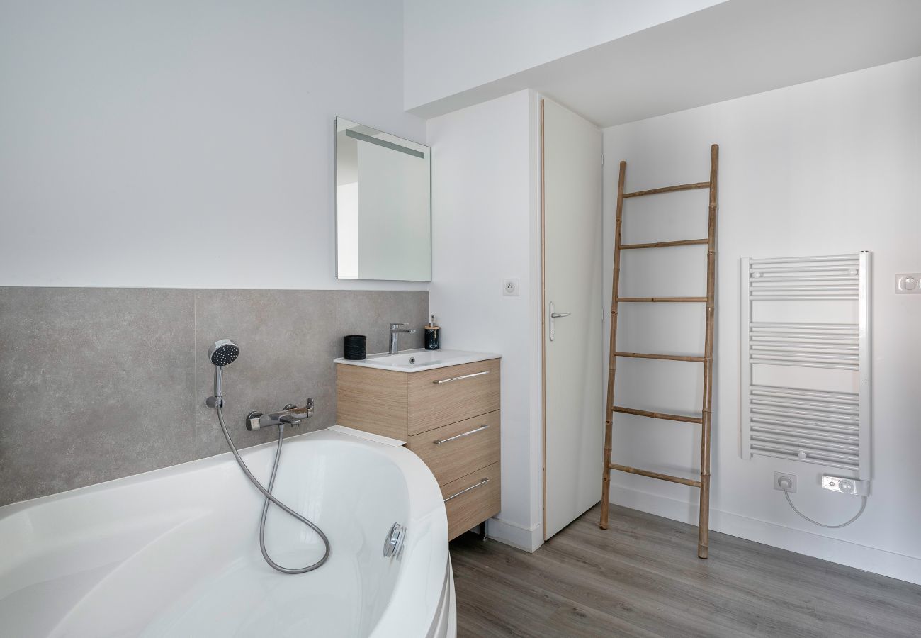 Casa en La Plaine-sur-Mer - Jacuzzi, playa a 500 m, 10 adultos, 1 niño