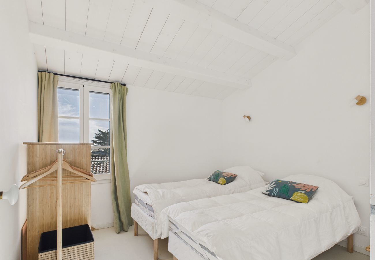 Casa en Saint-Clément-des-Baleines - 400m de la playa, jardín, casa para 8 personas