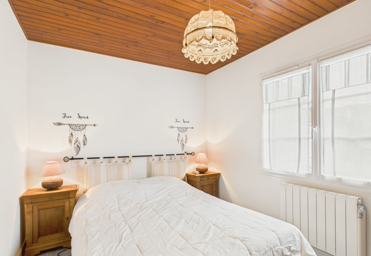 Casa en Le Bois-Plage-en-Ré - Casa para 4 adultos y 1 niño con jardín