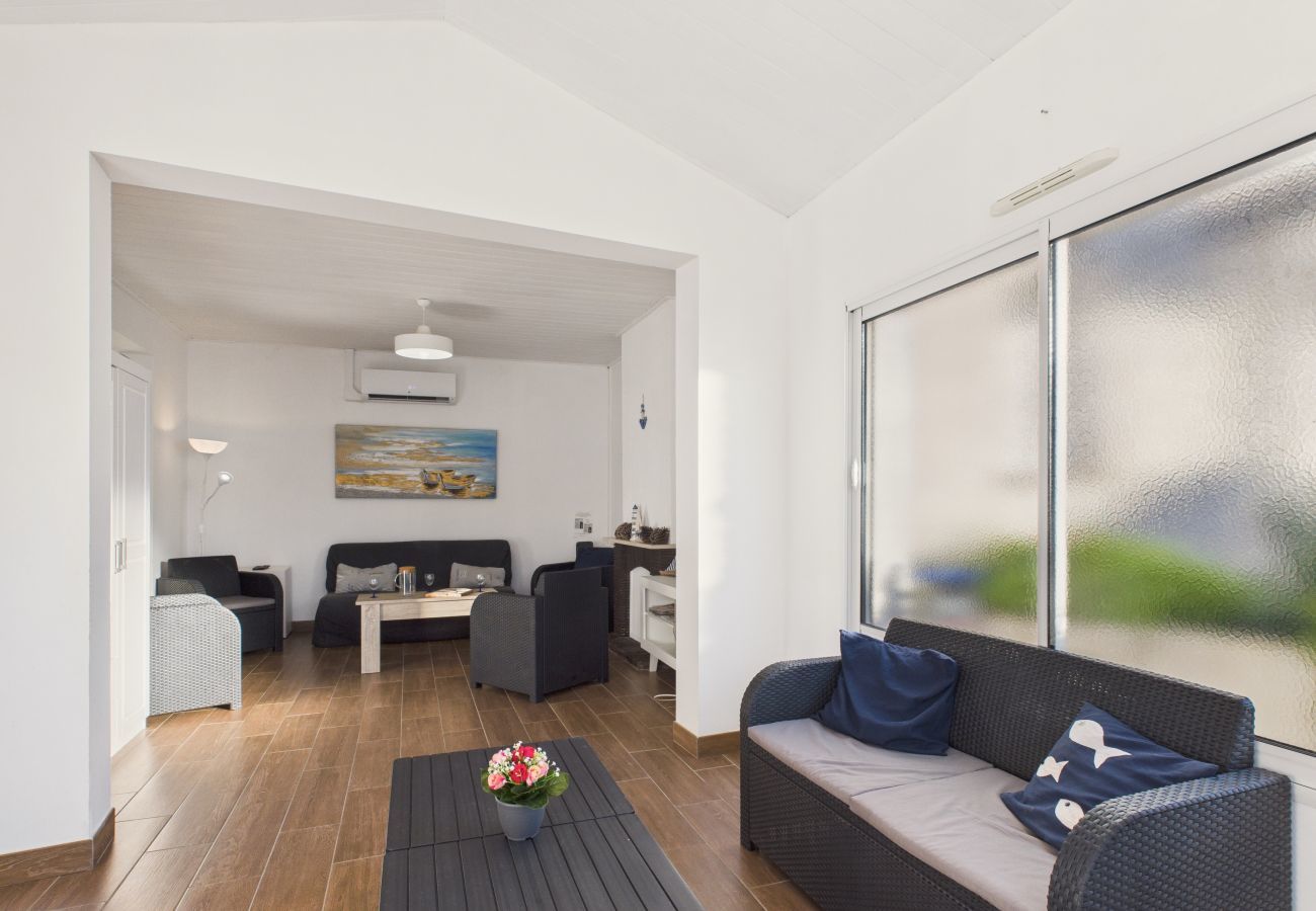 Casa en La Tranche-sur-Mer - A 400m del mar - casa grande 10 pax, jardín