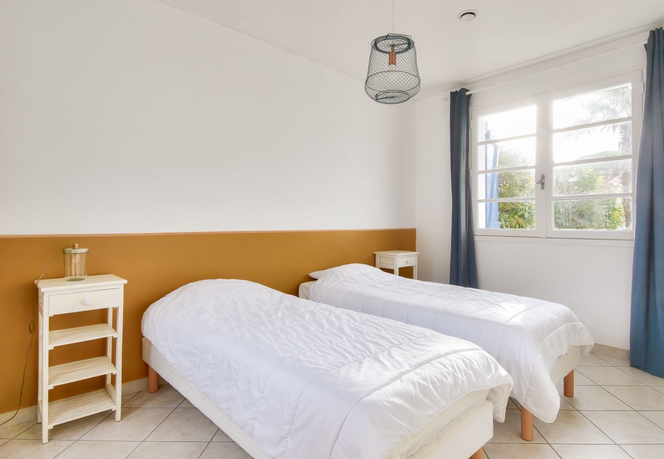 Casa en La Guérinière - Casa para 10 con piscina, a 600m de la playa