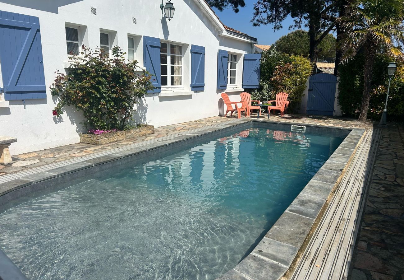 Casa en La Guérinière - Casa para 10 con piscina, a 600m de la playa