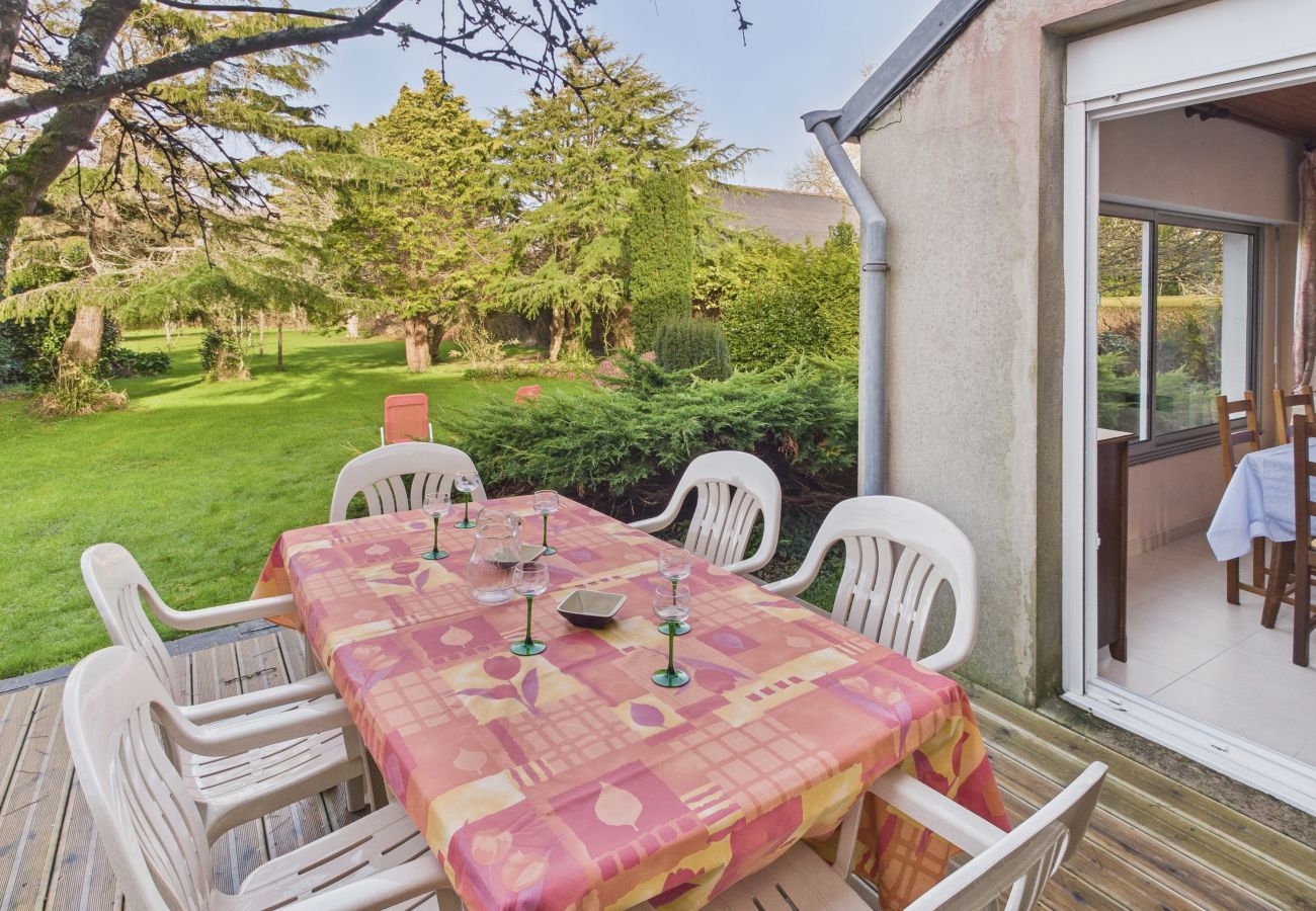 Casa en Saint-Jean-Trolimon - A 10 min de La Torche – Bonita casa para 6 – Jardín