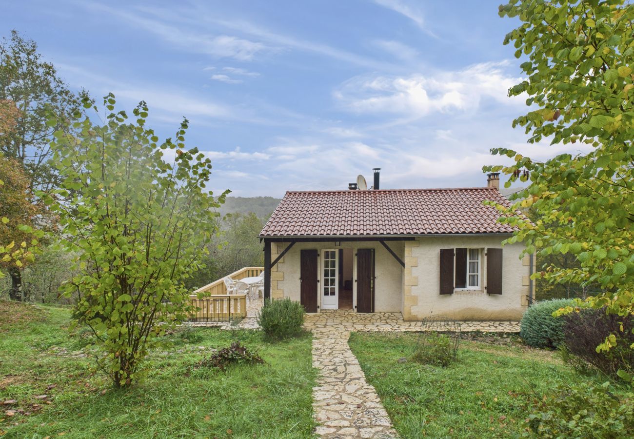 Casa en Les Eyzies-de-Tayac-Sireuil - Bonita vista al valle para 3 adultos / 2 niños