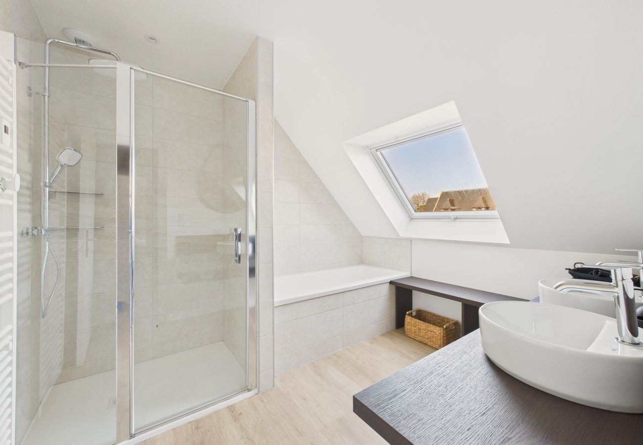 Casa en Fouesnant - A 100 m de la playa – Casa para 8 con jardín 