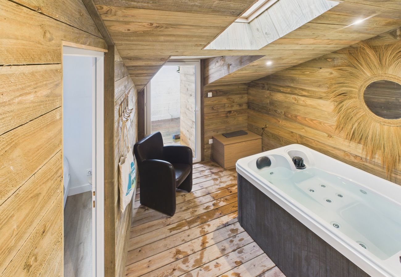 Casa adosada en Pornic - Casa en Pornic para 4 con jacuzzi y terraza