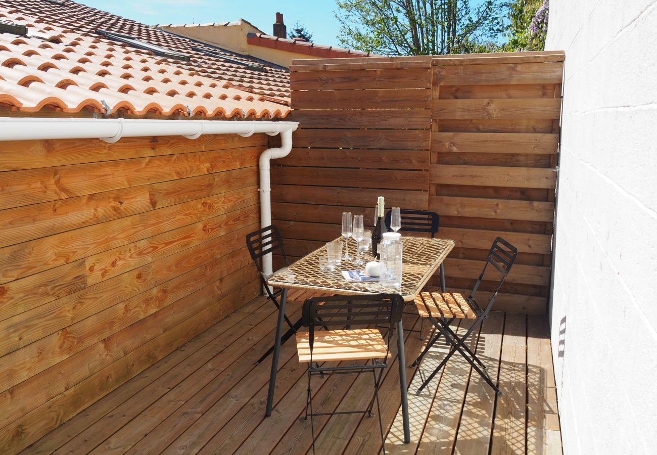 Casa adosada en Pornic - Casa en Pornic para 4 con jacuzzi y terraza